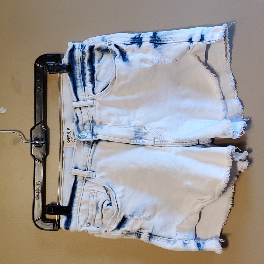 Kensie White Tie-Dye Denim Shorts